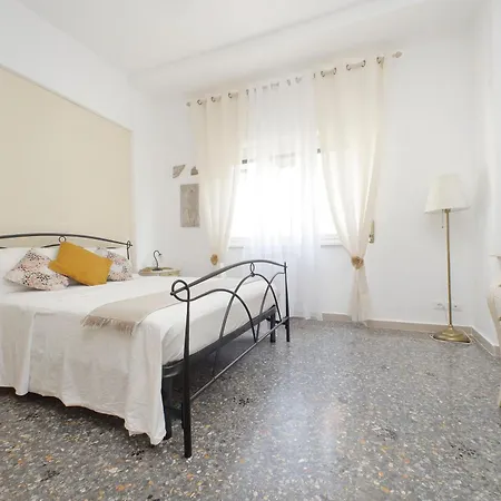 Maison Conca D'oro Apartment *